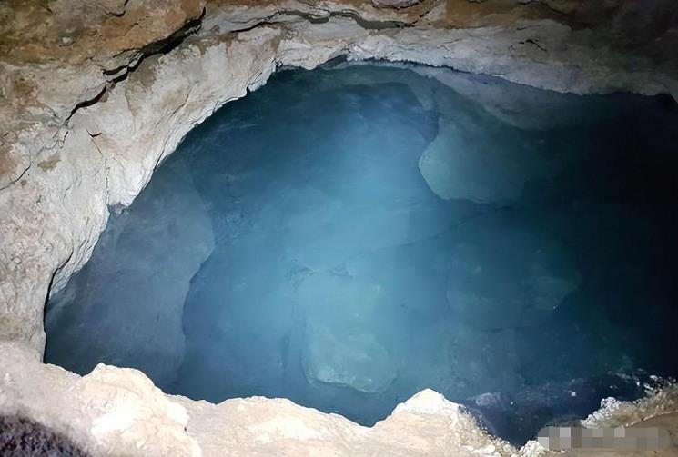 科考队入550万年前洞穴，发现神秘“外星世界”565 / 作者:德行天下853 / 帖子ID:129842