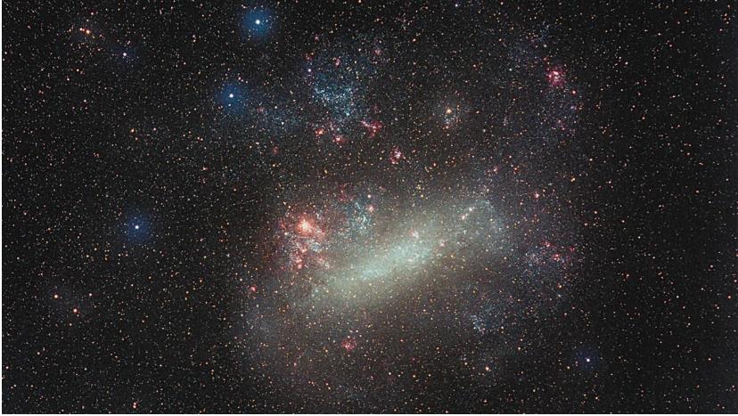 NASA哈勃望远镜发现保卫着两个小星系的保护性盾牌443 / 作者:蓝蓝的彩 / 帖子ID:130323