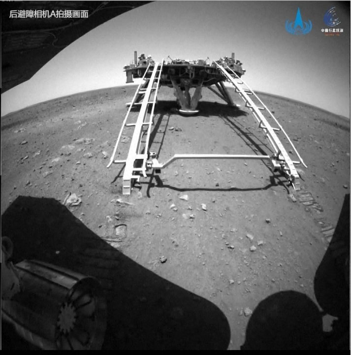 重大发现！火星地表下存在大量液态水140 / 作者:露水珠珠 / 帖子ID:129552