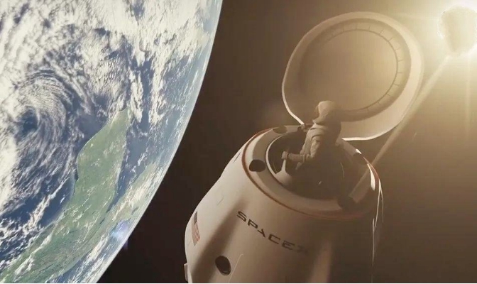 史上首次普通人太空行走，SpaceX舱外服为何又轻又薄?599 / 作者:彩云彩2017 / 帖子ID:129396