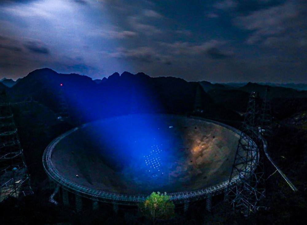 1170万光年外出现神秘信号！让科学家十分困惑，或推翻人类的认知860 / 作者:yhzdmb342 / 帖子ID:130583