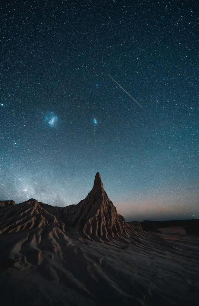 研究发现：银河系内可见夜空星星数量达9000颗330 / 作者:单丁鹤纷 / 帖子ID:130881