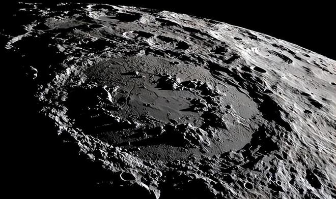 月球背面惊现2200万亿吨金属：科学家探寻其神秘起源636 / 作者:单丁鹤纷 / 帖子ID:130878