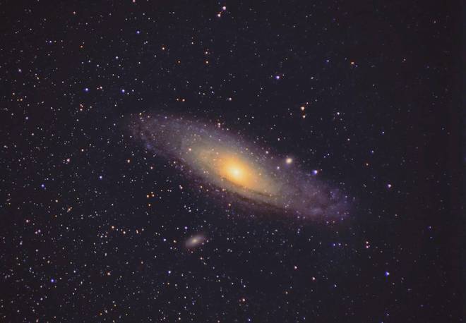 人眼可见最远天体：254万光年外的仙女座星系747 / 作者:单丁鹤纷 / 帖子ID:130940