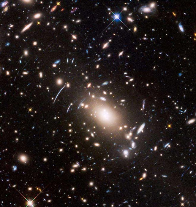 韦伯太空望远镜捕捉到时空弯曲现象，证实爱因斯坦广义相对论在120亿光年外的准确性181 / 作者:单丁鹤纷 / 帖子ID:130961