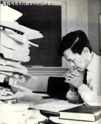 杨振宁谈男女吸引力本质：电力与磁力的科学解析999 / 作者:张立武 / 帖子ID:131369