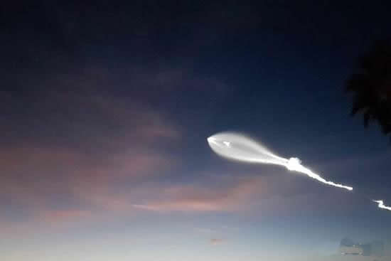 2023年美国佛罗里达州UFO事件清晰照片与视频曝光589 / 作者:张立武 / 帖子ID:131270 2023年美国佛罗里达州UFO事件清晰照片与视频曝光589 / 作者:张立武 / 帖子ID:131270