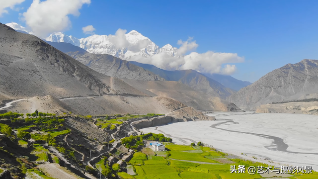 世界上海拔最高的山峰是_世界上海拔最高的山峰是珠穆朗玛峰600 / 作者:UFO爱好者 / 帖子ID:103291