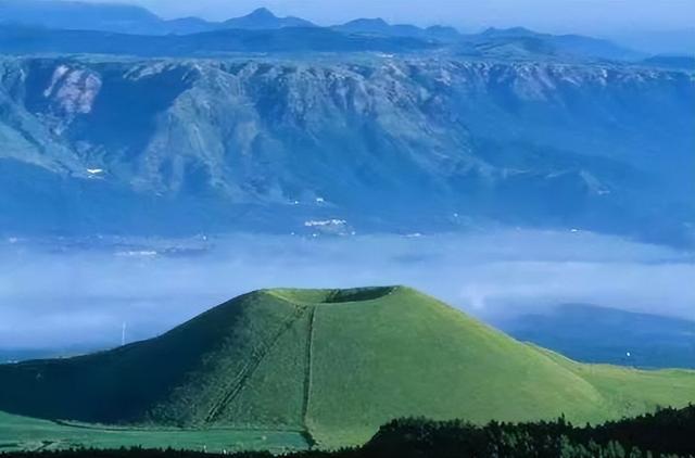 活火山和死火山的区别_活火山和死火山的区别视频593 / 作者:UFO爱好者 / 帖子ID:103740