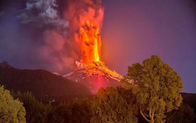 黄石公园超级火山_黄石公园超级火山爆发812 / 作者:UFO爱好者 / 帖子ID:102250