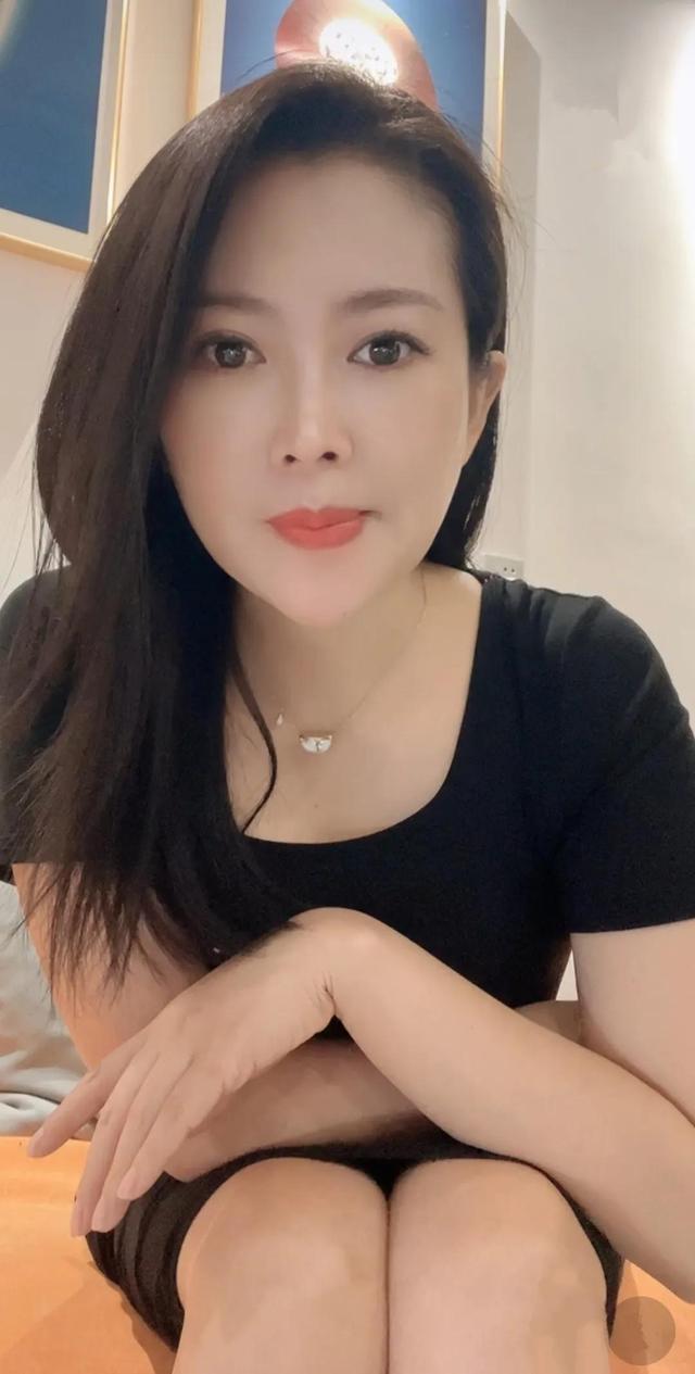 最美的美女_825 / 作者:UFO爱好者 / 帖子ID:98673