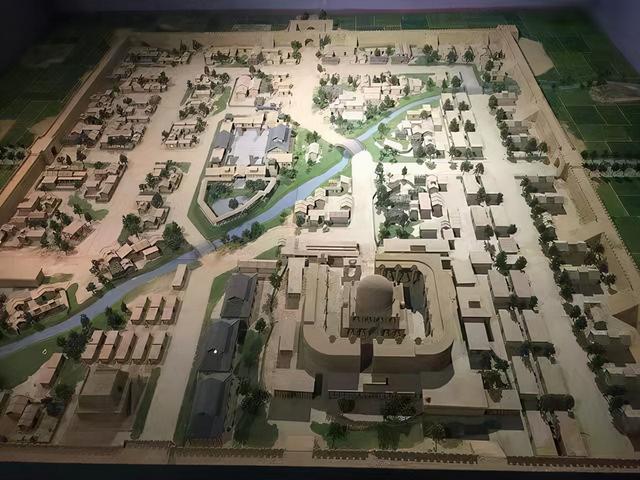楼兰古国_楼兰古国在哪个省371 / 作者:UFO爱好者 / 帖子ID:98192