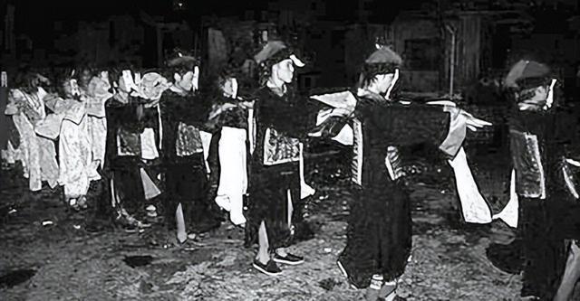 湘西赶尸_湘西赶尸人123 / 作者:UFO爱好者 / 帖子ID:97497