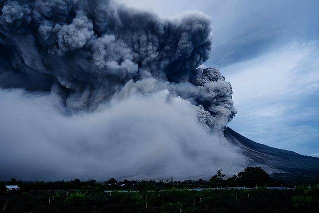 活火山和死火山的区别_活火山和死火山的区别视频857 / 作者:UFO爱好者 / 帖子ID:103740