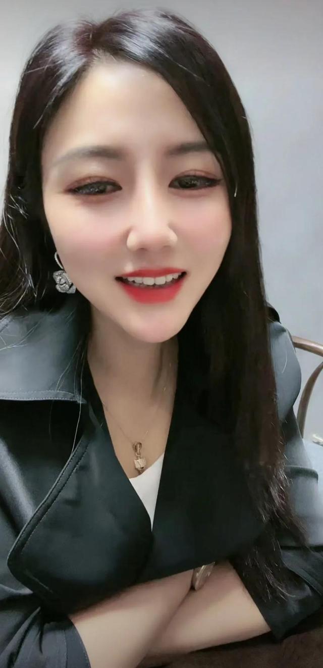 最美的美女_740 / 作者:UFO爱好者 / 帖子ID:98673