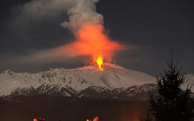 活火山和死火山的区别_活火山和死火山的区别视频449 / 作者:UFO爱好者 / 帖子ID:103740