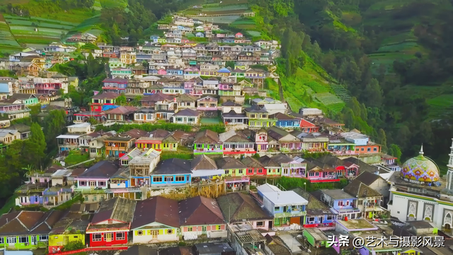 世界上海拔最高的山峰是_世界上海拔最高的山峰是珠穆朗玛峰27 / 作者:UFO爱好者 / 帖子ID:103291