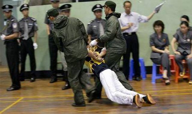 死刑现场_死刑现场可以观看吗450 / 作者:UFO爱好者 / 帖子ID:97615
