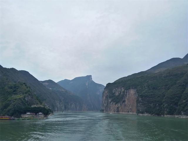 乐山大佛的传说_乐山大佛的传说故事453 / 作者:UFO爱好者 / 帖子ID:101539