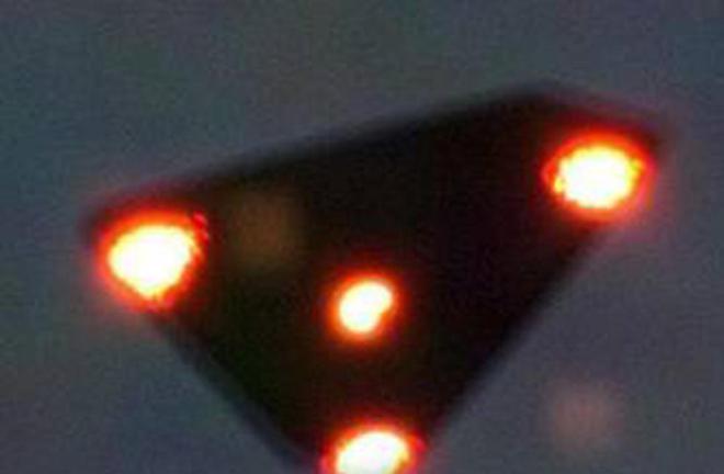 1989ʱUFO¼13ĿʱٷϵUFO¼104 / :UFO / ID:116541