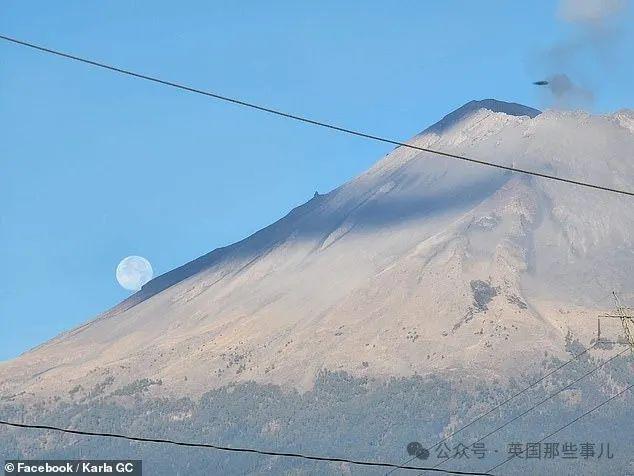 UFO热潮又来？哈佛新论文猜测：有没有可能，UFO是藏在地球的高等文明...啊？24 / 作者:亦木近北栽 / 帖子ID:127307