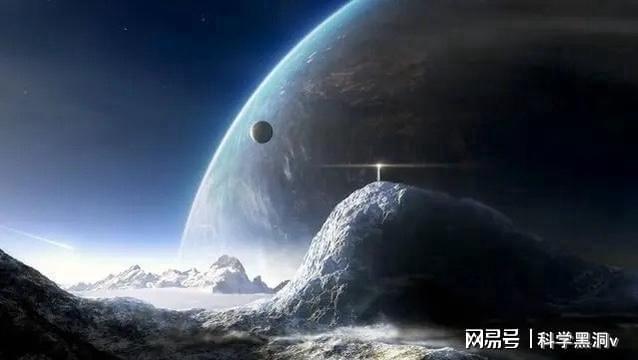 美前情报官员晒神秘照片，似外星母舰，曾负责UFO调查研究工作193 / 作者:降法讲顾 / 帖子ID:129230